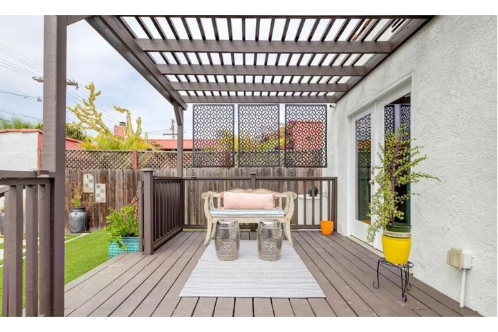 $1800 : Spacious Layout image 5