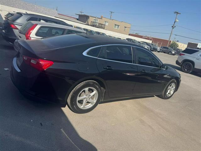 $14990 : 2017 CHEVROLET MALIBU2017 CHE image 1