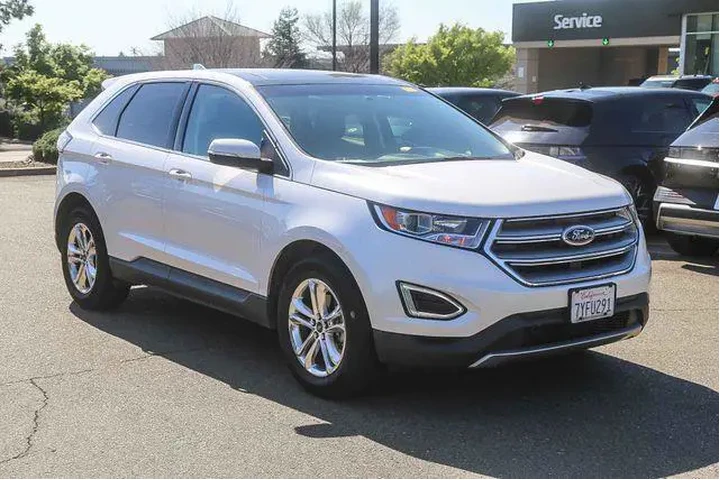 $11490 : Ford Edge 2017 SEL 4dr Cross image 6