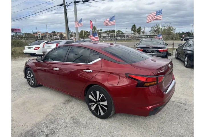 $14297 : 2021 Altima 2.5 SV image 6