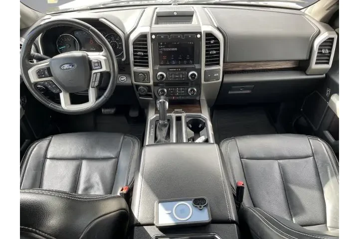 $27522 : Ford F-150 2018 4x4 Lariat 4 image 3