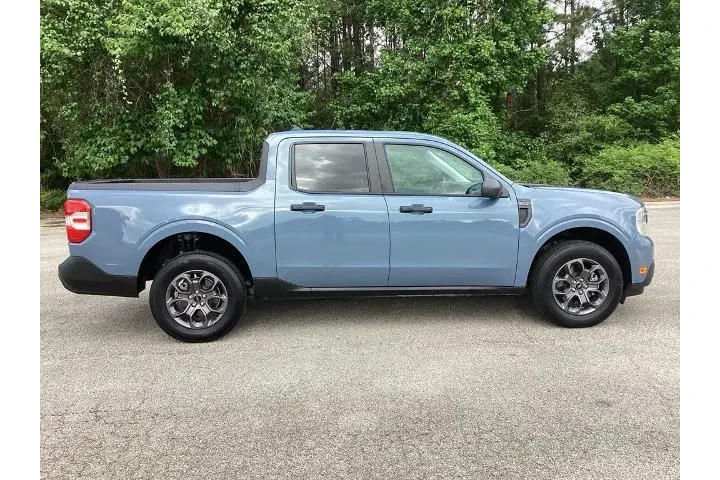 $27118 : Ford Maverick 2024 XLT 4dr S image 4