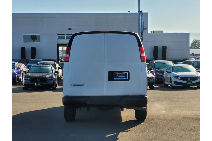$28798 : Chevrolet Express 2023 2500 image 6