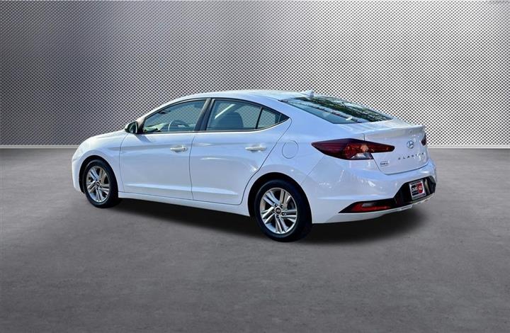 $16079 : 2020 Elantra SEL image 5