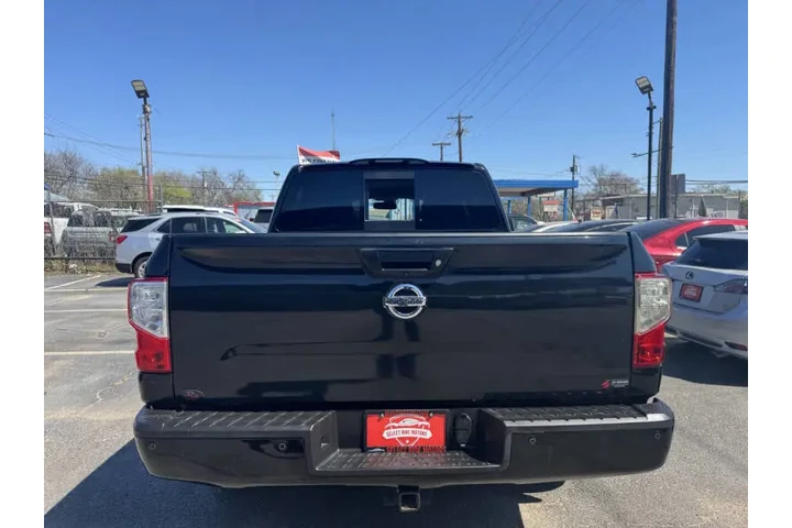 $23999 : 2018 Titan SV image 10