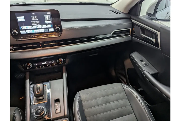 $25997 : Mitsubishi Outlander 2024 SE image 8