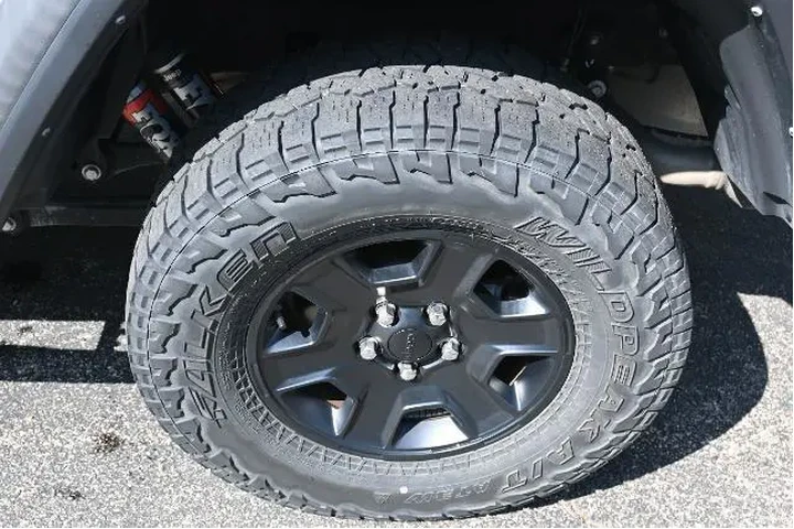 $37988 : Jeep Gladiator 2021 4x4 Moja image 3