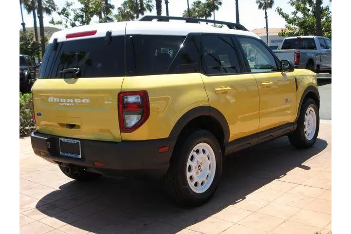 $37499 : Ford Bronco Sport 2023 AWD H image 4