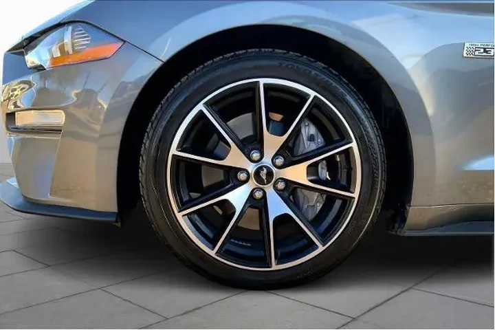 $27602 : Ford Mustang 2021 EcoBoost P image 8