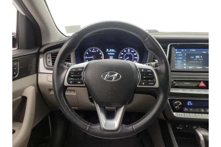 $16998 : Hyundai SONATA 2019 Limited image 10