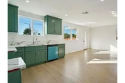 $1450 : 1 bed 1ba Apt in Koreatown thumbnail