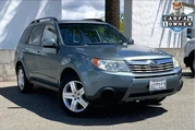 $9985 : Subaru Forester 2009 AWD 2.5 thumbnail