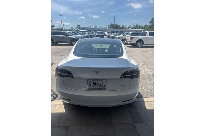 $25805 : Tesla Model 3 2022 AWD Long image 8