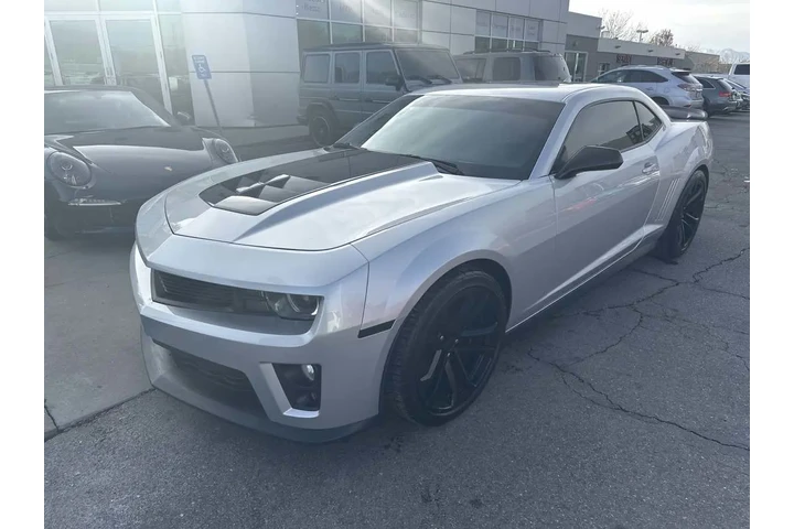 $39910 : 2015 Camaro ZL1 image 3