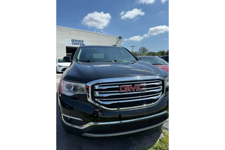$1500 : GMC ACADIA SLT image 1