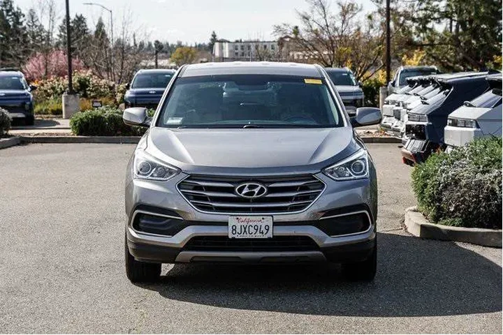 $10991 : Hyundai SANTA FE Sport 2018 image 6