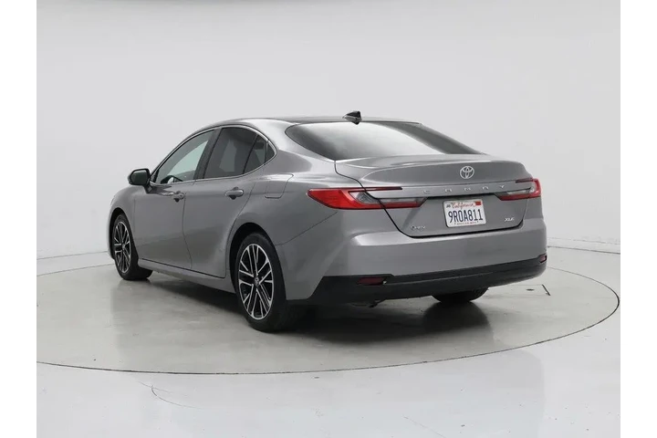 $34998 : Toyota Camry 2025 LE 4dr Sed image 2