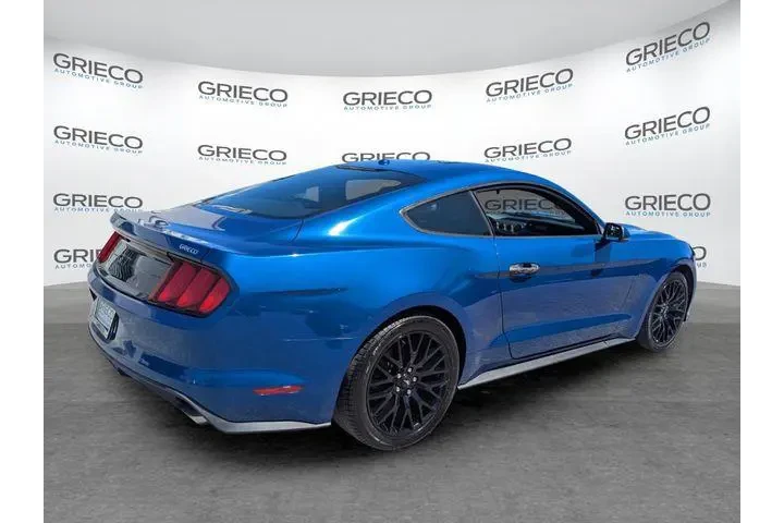 $32997 : Ford Mustang 2017 GT 2dr Fas image 7