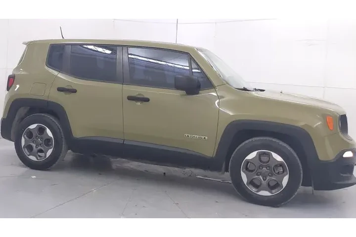$17795 : 2015 Escape SE 4WD image 4