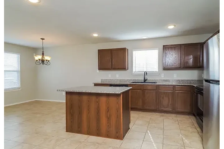 $1200 : HOME FOR RENT IN FORT WORTH TX image 4