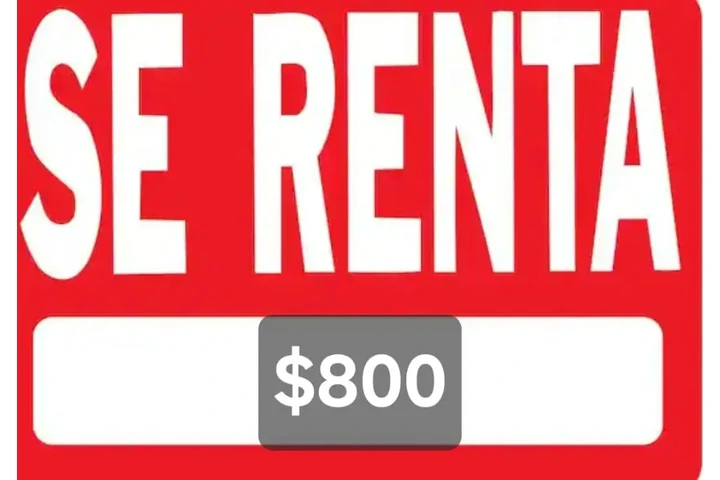 $850 : Se renta recamara image 1