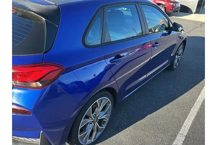 $16405 : Hyundai ELANTRA GT 2019 N Li image 3