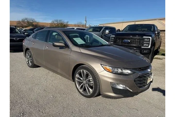 $20700 : Chevrolet Malibu 2024 LT 4dr image 1