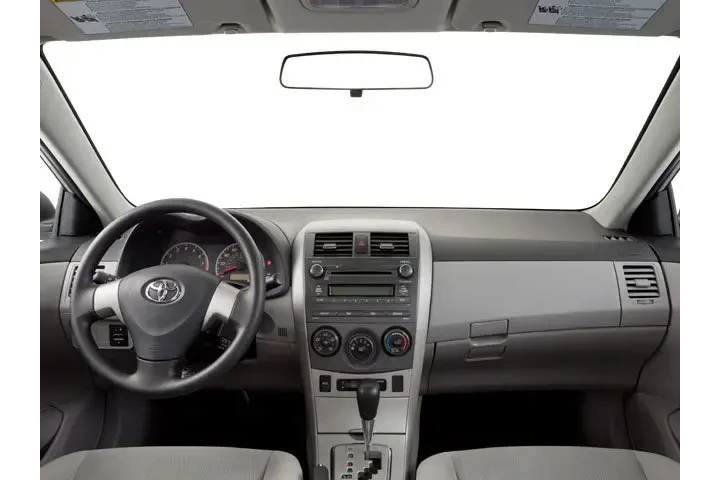 $4498 : Toyota Corolla 2011 LE 4dr S image 7