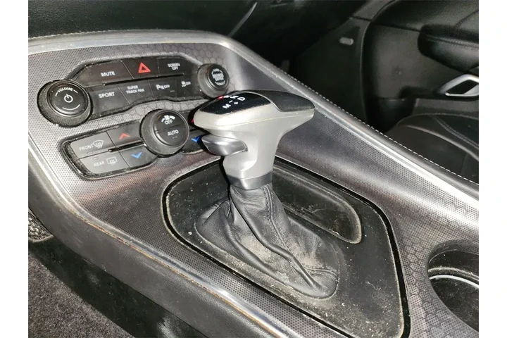 $17000 : Dodge Challenger 2017 AWD GT image 10