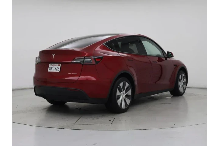 $39998 : Tesla Model Y 2024 AWD Long image 8