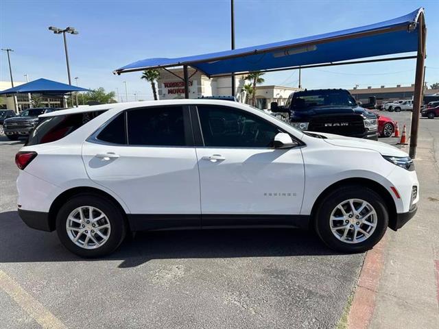 $35995 : Pre-Owned 2024 Equinox LT Spo image 5