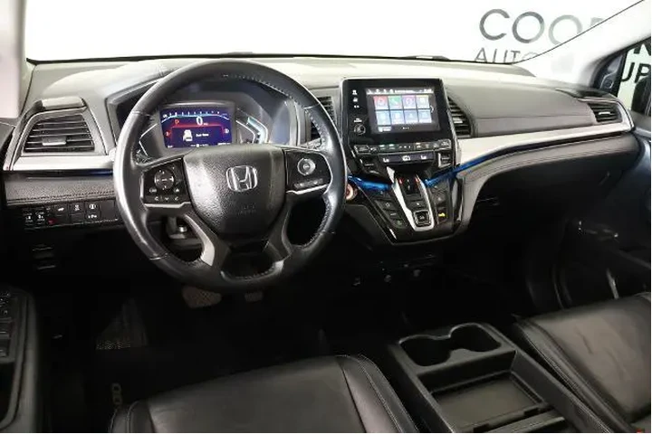 $27516 : Honda Odyssey 2021 Touring 4 image 2