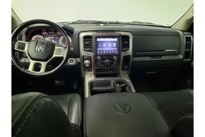 $28998 : Ram 1500 2018 4x4 Laramie 4d image 9