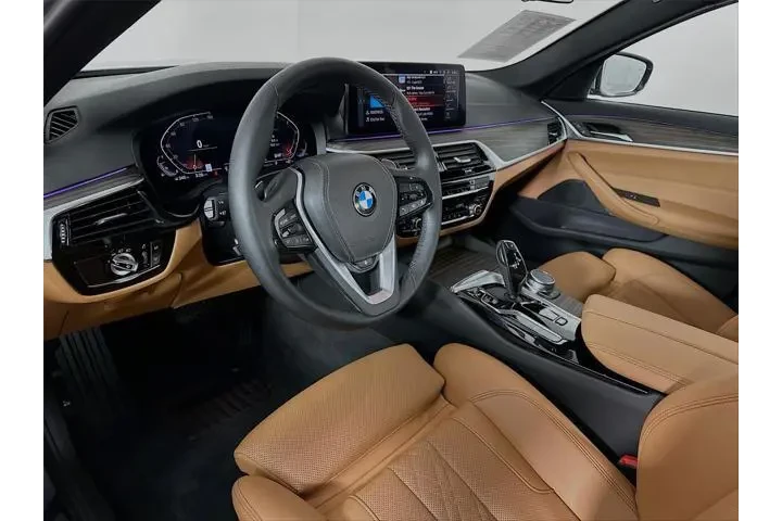 $38300 : BMW 5 Series 2023 AWD 530i x image 9