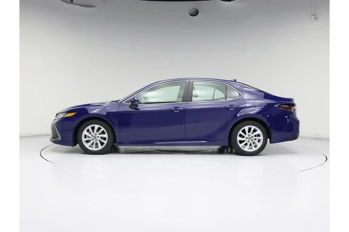 $24998 : Toyota Camry 2024 LE 4dr Sed image 3