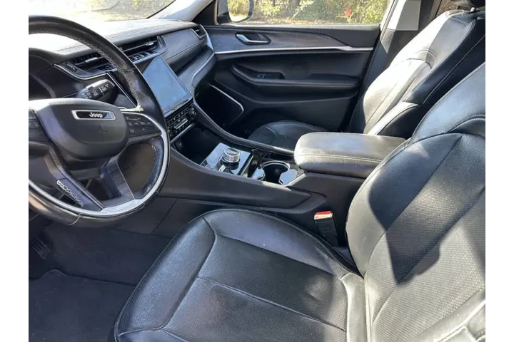 $19999 : 2021 Grand Cherokee L Limited image 10