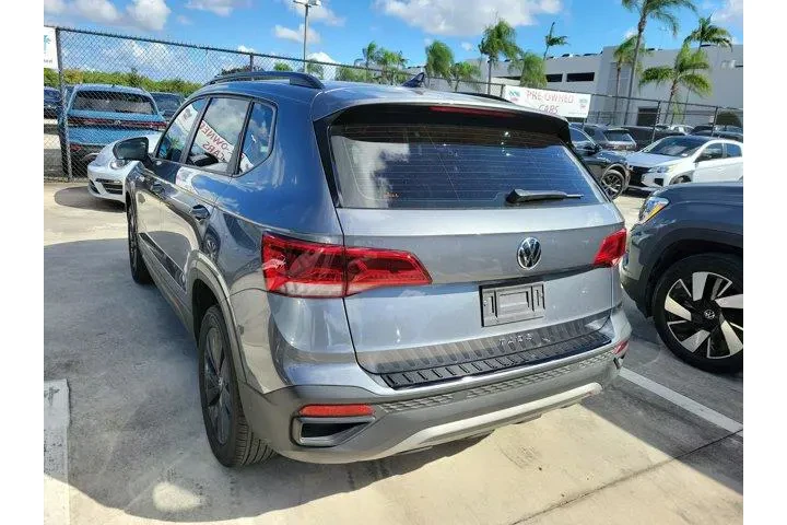 $15977 : Volkswagen Taos 2022 S 4dr S image 6