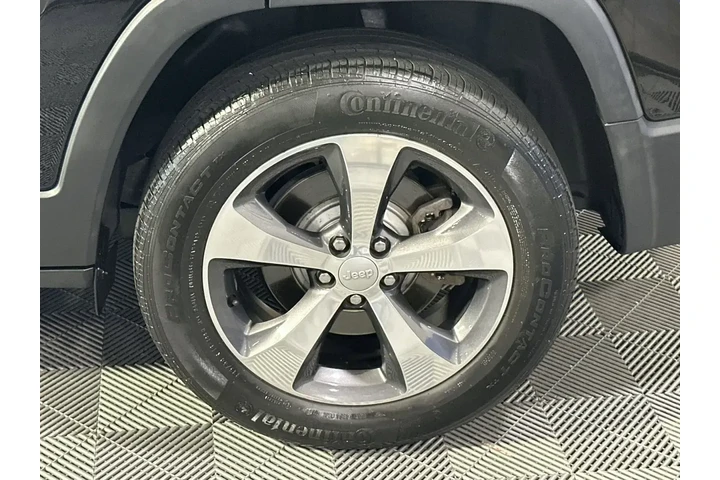 $18000 : Jeep Cherokee 2020 4x4 Limit image 9