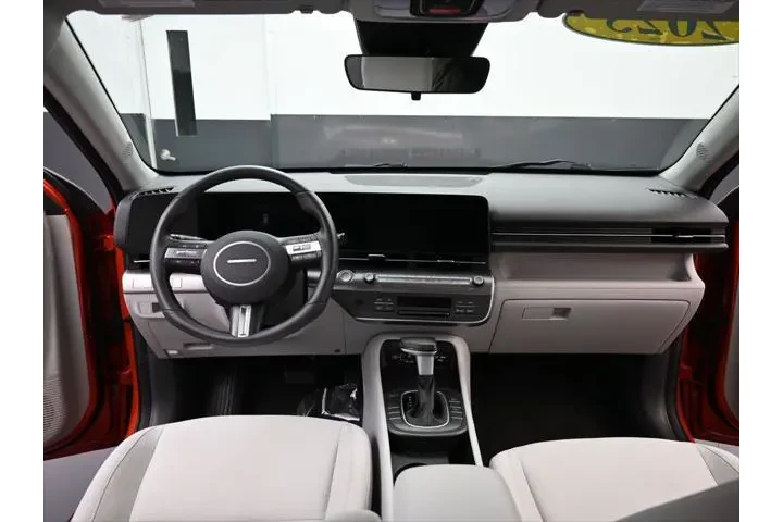 $22488 : Hyundai KONA 2025 SEL 4dr Cr image 10