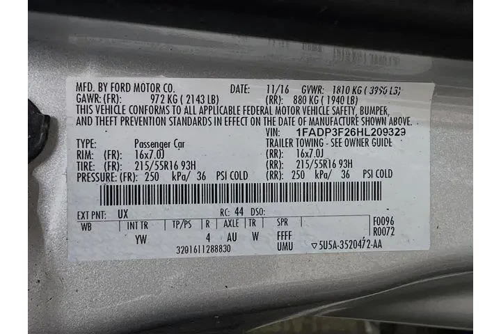 $6975 : Ford Focus 2017 SE 4dr Sedan image 8