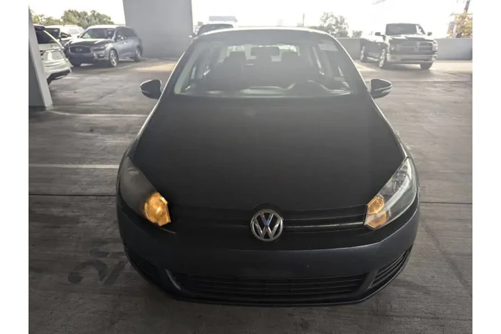 $8490 : 2014 Golf 2.5L PZEV image 3