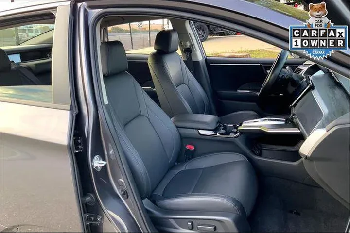 $21995 : Honda Clarity Plug-In Hybrid image 7