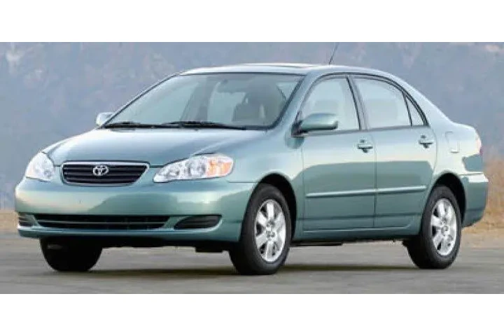 $6998 : Toyota Corolla 2005 LE 4dr S image 1