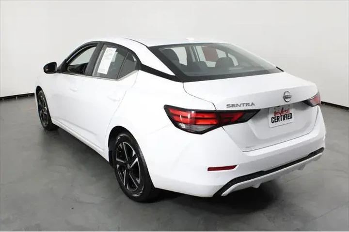 $16991 : Nissan Sentra 2025 SV 4dr Se image 4