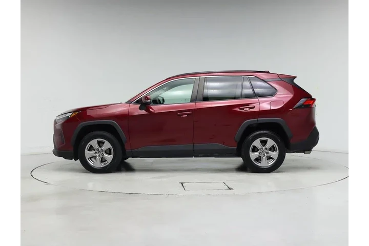 $25998 : Toyota RAV4 2022 XLE 4dr SUV image 3