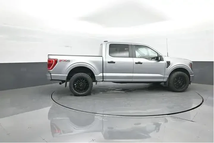 $39435 : Ford F-150 2023 4x4 King Ran image 8