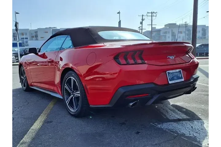$26999 : Ford Mustang 2024 EcoBoost 2 image 3