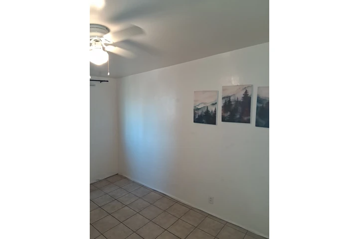 $700 : Room/Cuarto image 4