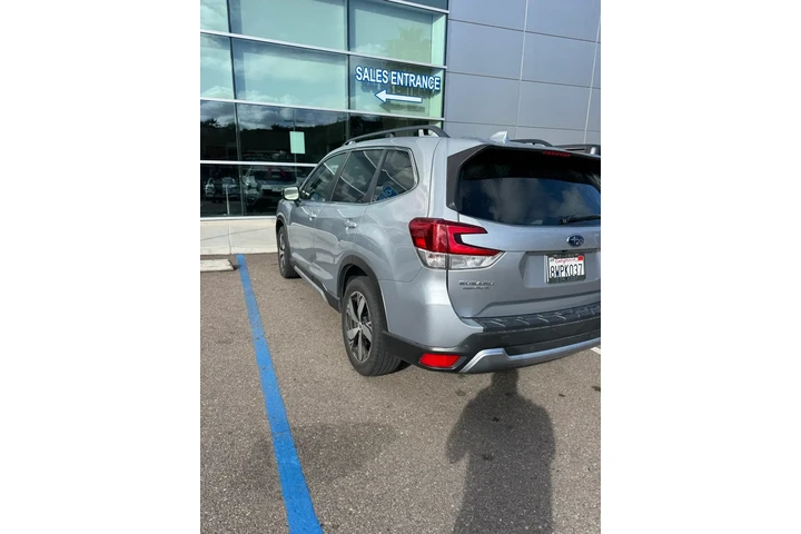 $20900 : Subaru Forester 2021 AWD Tou image 1