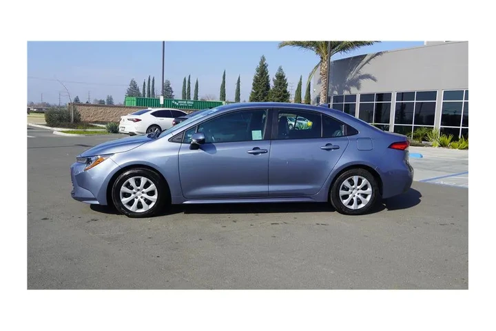 $23984 : 2025 Corolla LE image 9